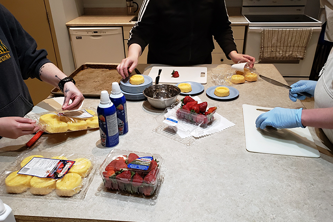Vocational program preparing food